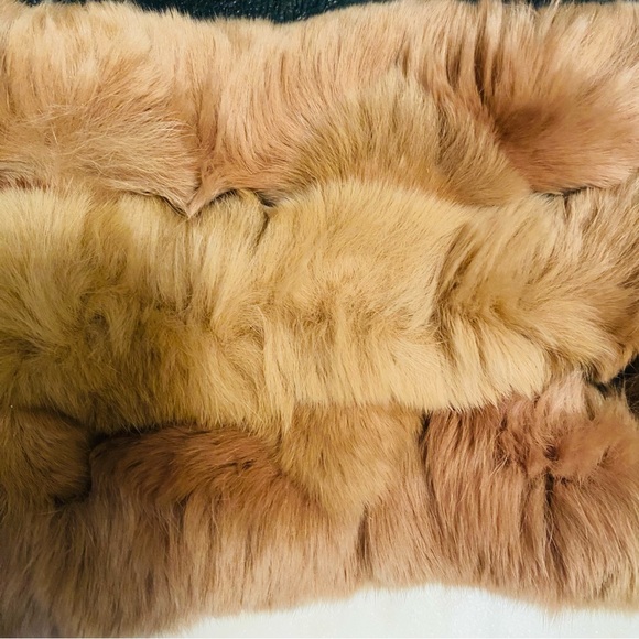 Brown Fur Wrap - Picture 5 of 6